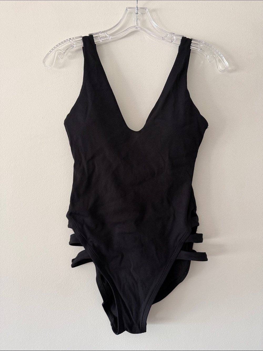 BECCA by Rebecca Virtue Black Ribbed Sophie Strappy Plunge One Piece Swimsuit M